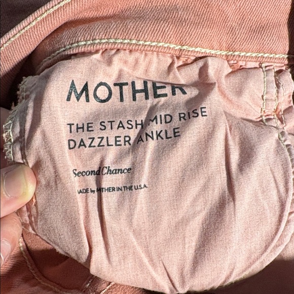 MOTHER The Stash Mid Rise Dazzler Ankle Jeans in Desert Sand SZ 26 EUC - Picture 4 of 5